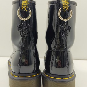Bijoux de chaussures charms dragon noir