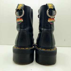 Bijoux de chaussures charms coeur pride