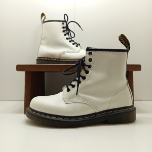 Dr martens 1460 blanc t.39