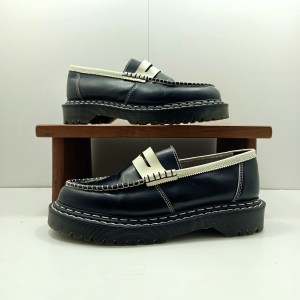 Dr martens penton ds noir et blanc t.44