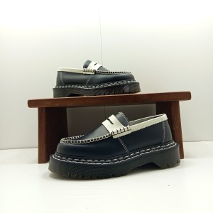 Dr martens penton ds noir et blanc t.36