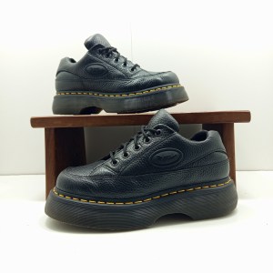 Dr martens buzz noir t.38