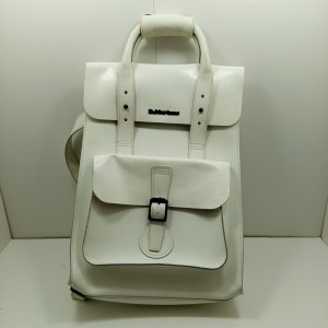 Sac a dos dr martens blanc