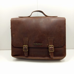 Sac bandouillere dr martens marron